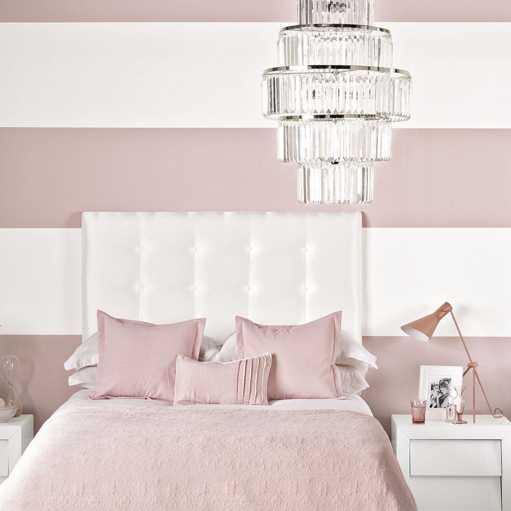 Zacht roze slaapkamer, een slaapkamer hoeft niet meisjes achtig te zijn als je roze gebruikt